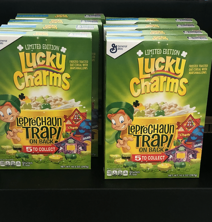 hipoteca Caballero amable Nominal Lucky Charms Limited Edition Green Clovers Cereal Just $2.00 With Sale and  Coupon - Super Safeway