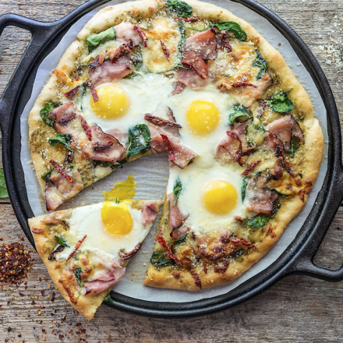 Ham_Egg_breakfast_pizza