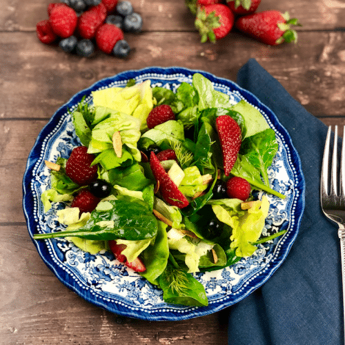 Spinach_Berries_Salad