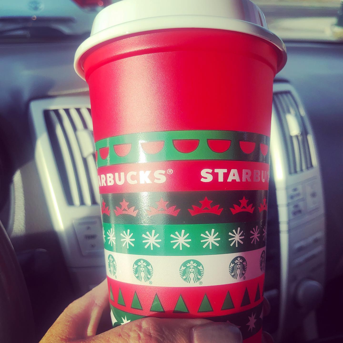 free starbucks cup