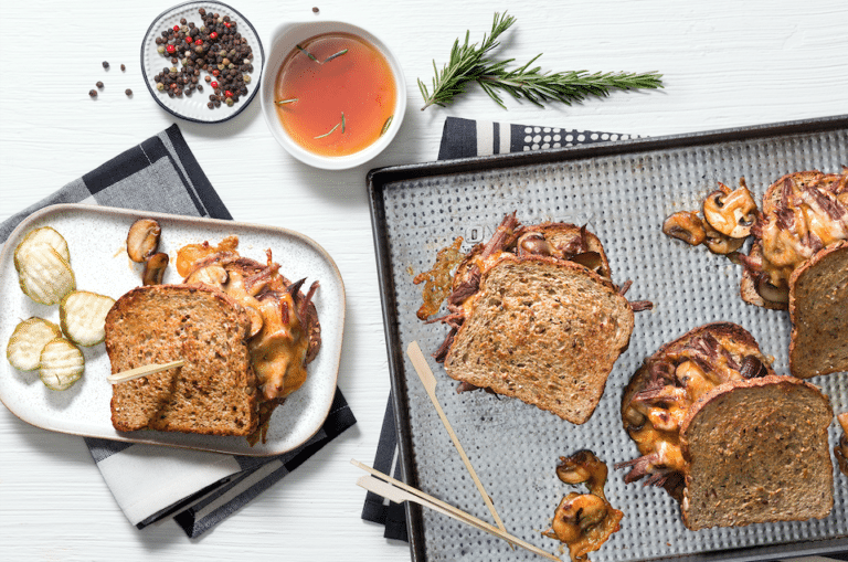 Toasted_Chipotle_Roast_Beef_Sandwich
