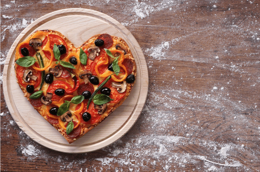 heart_Shaped_pizza