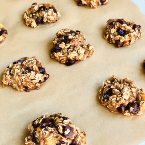 Chewy_Chocolate_Chip_oatmeal_Cookies