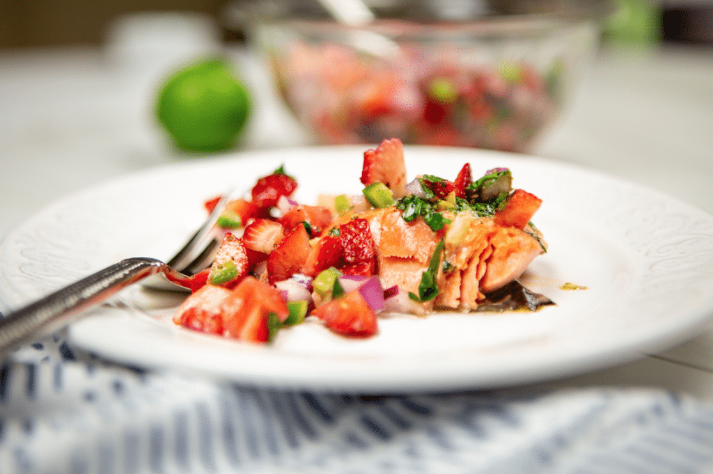 Grilled_Salmon_With_Strawberry_jalapeno_Salsa