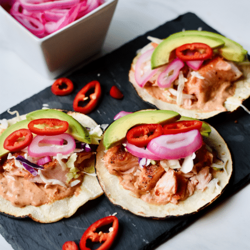 salmon_Tacos_With_Chipotle_mayo