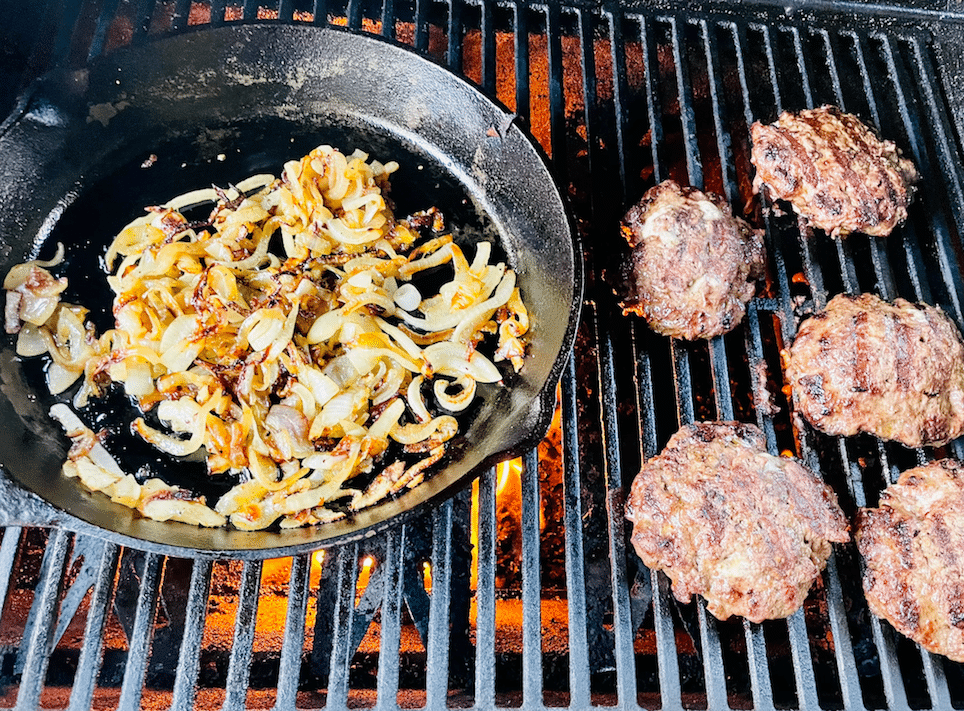 caramelized_onions_bacon_Blue_cheese_Burger